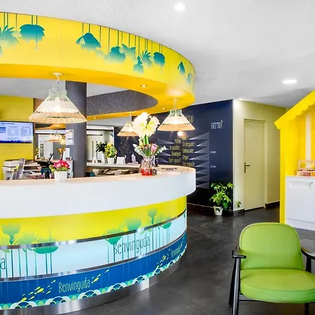 Hotel Ibis Styles Perpignan En Roussillon 3*