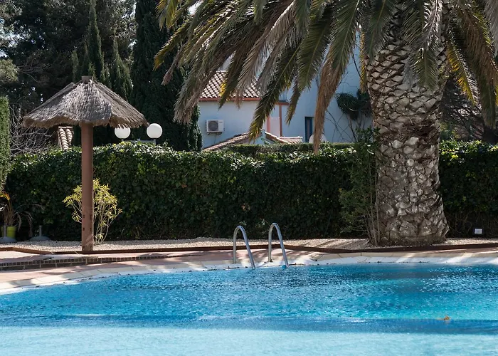 Hotel Ibis Styles Perpignan En Roussillon 3*